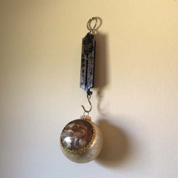 Vintage Decorative Spring Scale Hook - Picture 3 of 4